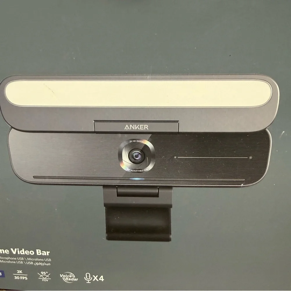 Anker PowerConf B600 Videobar Webcam with Light, with 2K Camara
